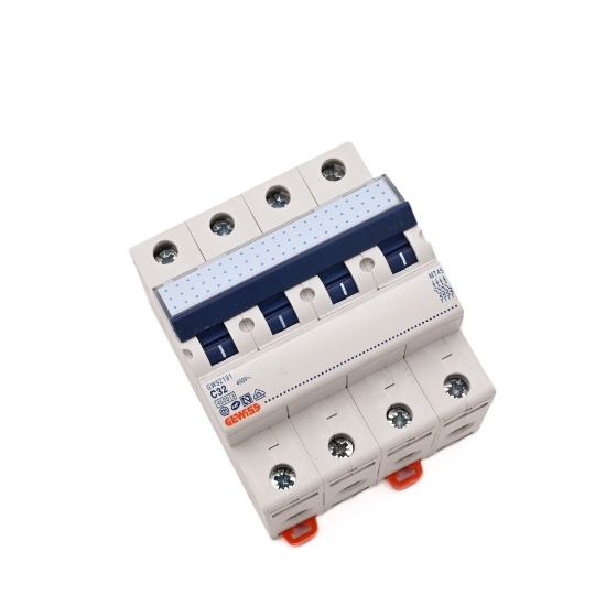 Imagine DISJUNCTOR 4P C 32A  4.5KA 4M GW  92191